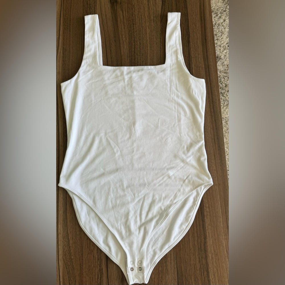old navy white body suit